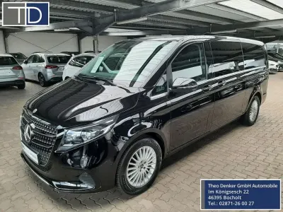 Gebraucht Mercedes V300 Avantgarde 237 PS (174 kW) 2025 Obsidianschwarz Van / Kleinbus