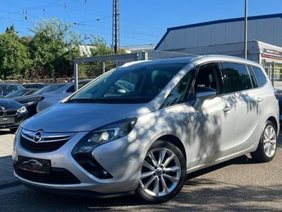 Silber Gebraucht 2013 Opel Zafira Tourer Innovation Van / Kleinbus | 6.900 € (Fairer Preis)