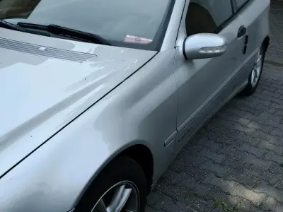 Gebraucht Mercedes C180 148 PS (108 kW) 2003 Silber Coupé