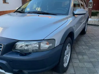 Usata Volvo XC70 200 CV (147 kW) 2001 Argento Station wagon