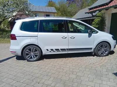 Gebraucht Seat Alhambra 4Drive 177 PS (130 kW) 2019 Weiß Van / Kleinbus