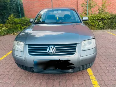 Gebraucht VW Passat 110 PS (80 kW) 2002 Grau Limousine