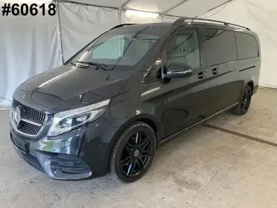 Gebraucht Mercedes V300 AMG 237 PS (174 kW) 2021 Lackfarbe graphitgrau metallic Van / Kleinbus