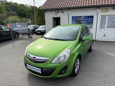 Usata Opel Corsa 87 CV (63 kW) 2012 Verde Utilitaria