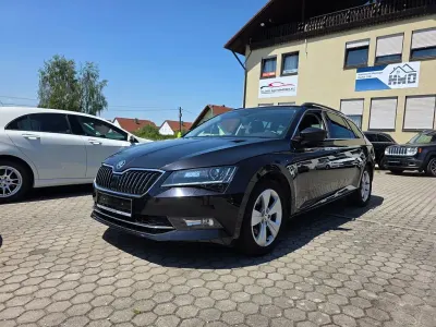 Gebraucht Skoda Superb SportLine 150 PS (110 kW) 2018 Schwarz Kombi