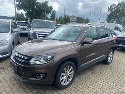 Gebraucht VW Tiguan Team 140 PS (102 kW) 2011 Braun SUV