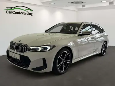 Gebraucht BMW 320 M Sport 190 PS (139 kW) 2023 Weiß Limousine