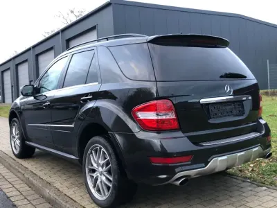 Brugt Mercedes ML500 AMG 387 HK (284 kW) 2010 Sort SUV