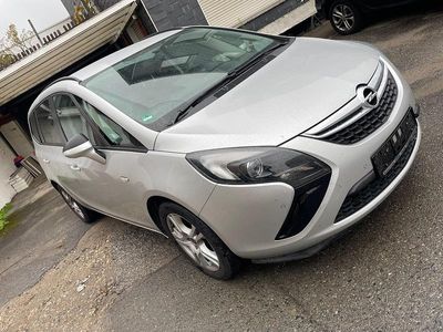 Opel Zafira Tourer