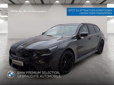 Grau Gebraucht 2025 BMW M5 Sport Line Kombi | 125.902 € (Fairer Preis)