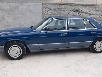 Gebraucht Mercedes 300 231 PS (169 kW) 1990 Blau Limousine