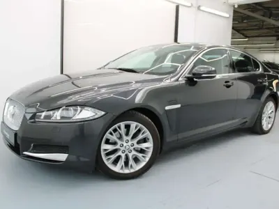 Gebraucht Jaguar XF 241 PS (177 kW) 2013 Grau Limousine