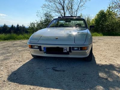 Porsche 924