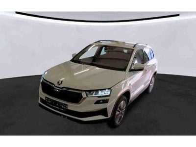 Gebraucht Skoda Karoq Tour 150 PS (110 kW) 2022 Weiss SUV