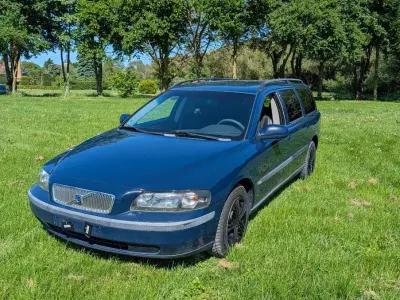 Gebraucht Volvo V70 140 PS (102 kW) 2001 Blau Kombi