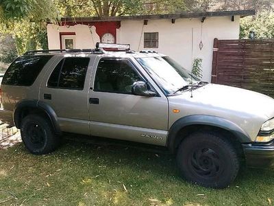 Second-hand Chevrolet Blazer 193 CP (141 kW) 1998 Auriu SUV