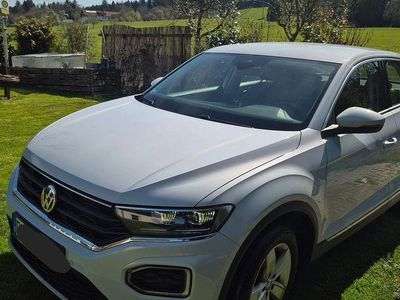 Gebraucht VW T-Roc 116 PS (85 kW) 2018 Weiß SUV