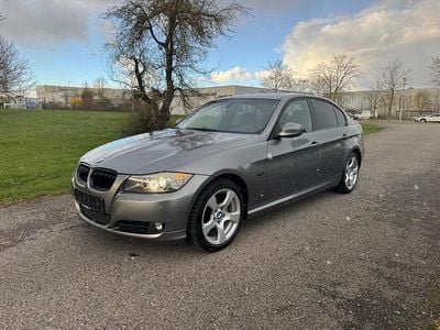 Second-hand BMW 318 143 CP (105 kW) 2009 Gri Berlinǎ