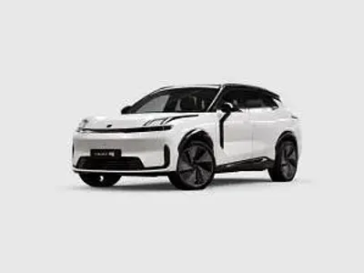 Neu Lynk & Co 08 345 PS (253 kW) 2026 Beige (crystal white / metallic) SUV