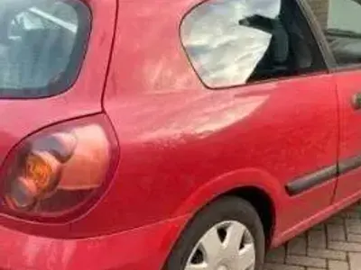 Gebraucht Nissan Almera 98 PS (72 kW) 2004 Rot Kleinwagen