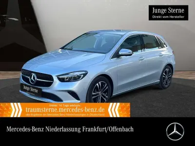 Używany Mercedes B200 Advanced 163 KM (119 kW) 2025 Srebrny Minivan