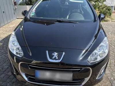 Gebraucht Peugeot 308 CC 156 PS (114 kW) 2015 Schwarz Cabrio