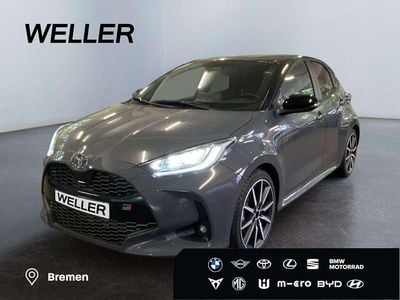 Neu Toyota Yaris Hybrid Sport 131 PS (96 kW) 2025 Storm grey/dach mysticschwarz Kleinwagen