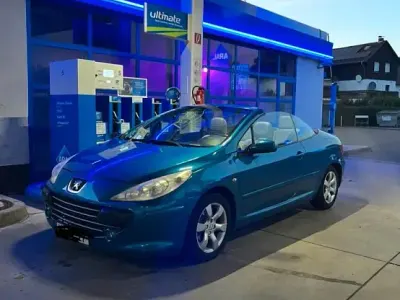 Gebraucht Peugeot 307 CC 143 PS (105 kW) 2007 Andere farben Cabrio