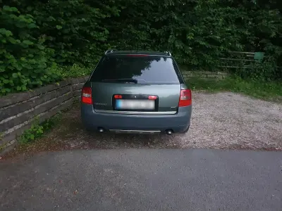 Gebraucht Audi A6 180 PS (132 kW) 2002 Grün Kombi