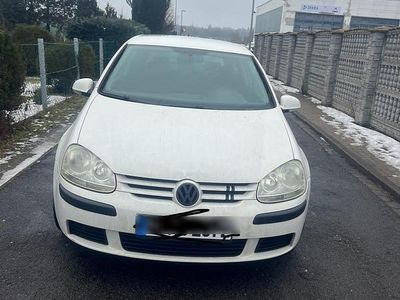 Gebraucht VW Golf V 101 PS (74 kW) 2007 Weiß Kleinwagen