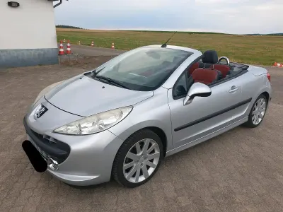 Gebraucht Peugeot 207 CC Roland Garros 120 PS (88 kW) 2007 Silber Cabrio