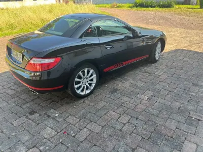 Gebraucht Mercedes SLK200 AMG Edition 1 184 PS (135 kW) 2011 Schwarz Cabrio