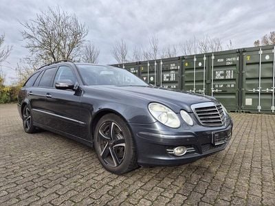 Mercedes E320