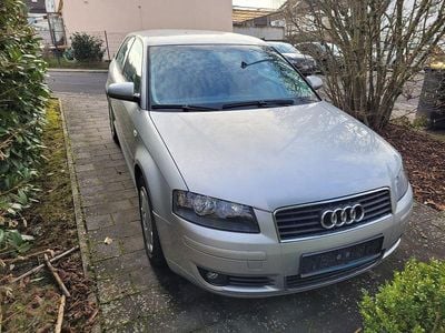 Gebraucht Audi A3 Attraction 105 PS (77 kW) 2004 Silber Kleinwagen