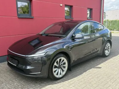 Brugt Tesla Model Y Long Range AWD 338 kW (460 HK) 2025 Grå SUV