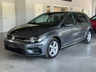 Gebraucht VW Golf VII Highline 150 PS (110 kW) 2019 Grau Limousine
