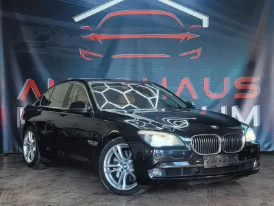 Usata BMW 750 Sport Line 408 CV (300 kW) 2010 Nero Berlina