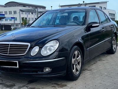 gebraucht Mercedes 240 / Automatik Avantgarde/Obsidianschwarz/Xenon