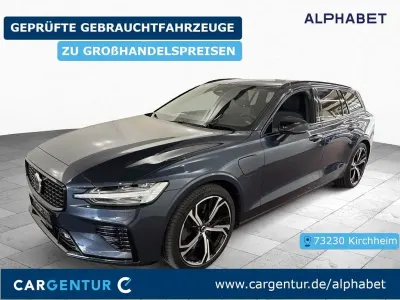 Gebraucht Volvo V60 Plus 402 PS (295 kW) 2023 Blau Kombi