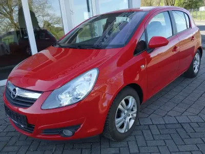 Gebraucht Opel Corsa Innovation 80 PS (58 kW) 2009 Rot Kleinwagen