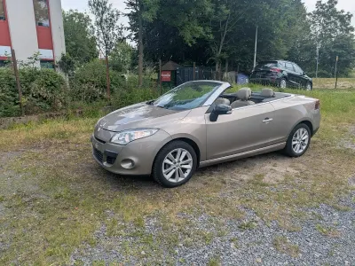 Gebraucht Renault Mégane Cabriolet 130 PS (95 kW) 2010 Braun Cabrio