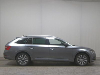Usata Skoda Superb Ambition 200 CV (147 kW) 2023 Grigio Station wagon