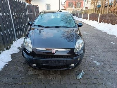 Schwarz Gebraucht 2011 Fiat Punto Evo Kleinwagen | 2.950 € (Guter Preis)