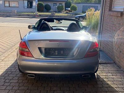 Gebraucht Mercedes SLK200 184 PS (135 kW) 2009 Grau Cabrio