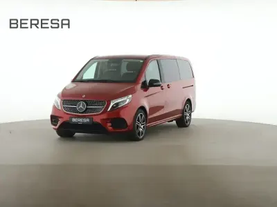 Używany Mercedes V300 Exclusive 237 KM (174 kW) 2022 Czerwony Minivan