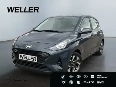 Gebraucht Hyundai i10 Trend 79 PS (58 kW) 2025 Grau Kleinwagen