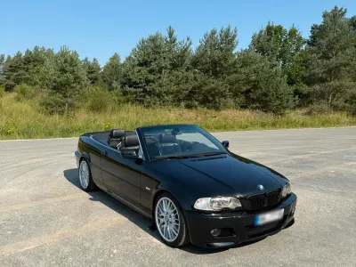 Gebraucht BMW 330 Cabriolet Sport Line 231 PS (169 kW) 2002 Schwarz Cabrio