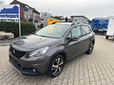 Grau Gebraucht 2019 Peugeot 2008 GT-line SUV | 7.990 € (Guter Preis)