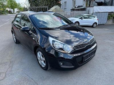 Second-hand Kia Rio Edition 7 86 CP (63 kW) 2012 Negru Berlinǎ