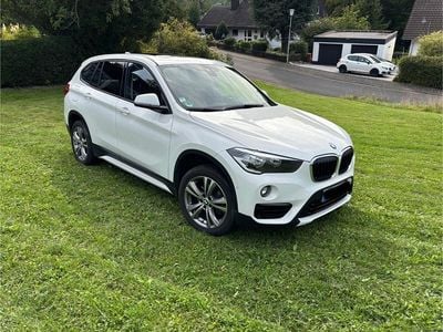 Weiß Gebraucht 2017 BMW X1 Sport Line SUV | 15.500 € (Guter Preis)